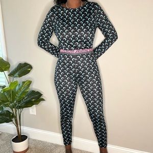 Women's Black and Blue Moon Print Leggings Set!